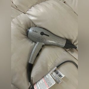 Drybar Buttercup Limited Edition